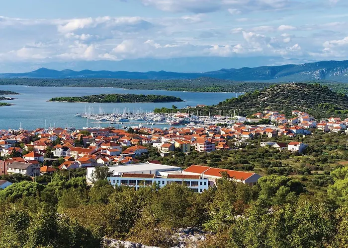 Appartement In With Wifi Murter