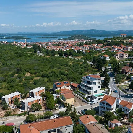 דירה In With Wifi