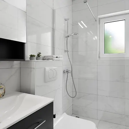 In With Wifi דירה מורטר