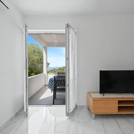 דירה In With Wifi *